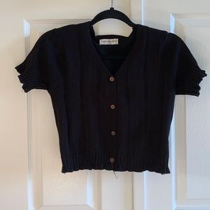 NWOT Black Knit Patterned Vintage Peplum Short Sleeve Button Up